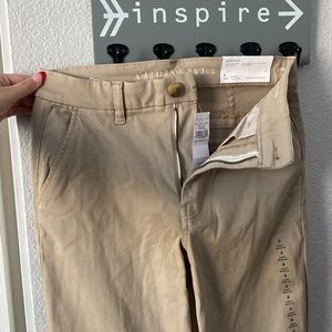 size 6 curvy high-rise skinny American Eagle khaki color pants